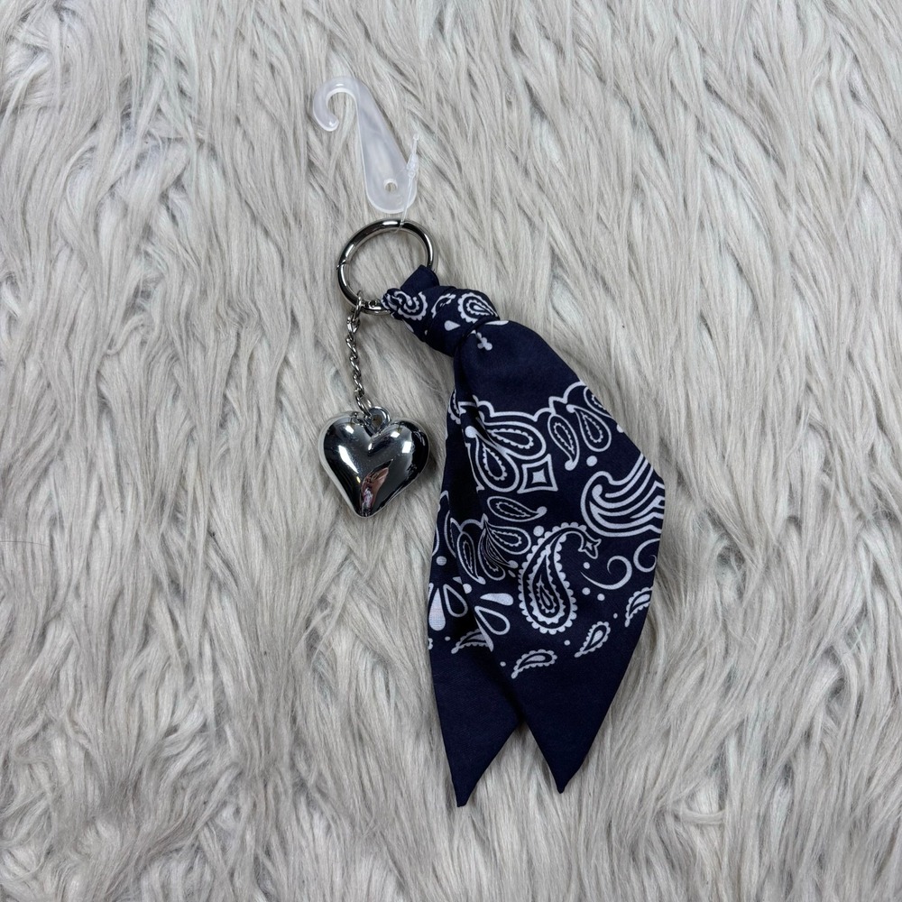 Unbranded Silver-Tone Puffy Heart Bandana Tie Bag Charm Keychain Cowgirl Boho
